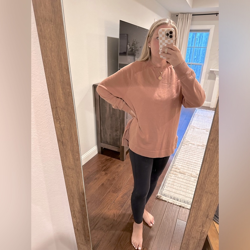Universal thread rust colored crewneck sweatshirt